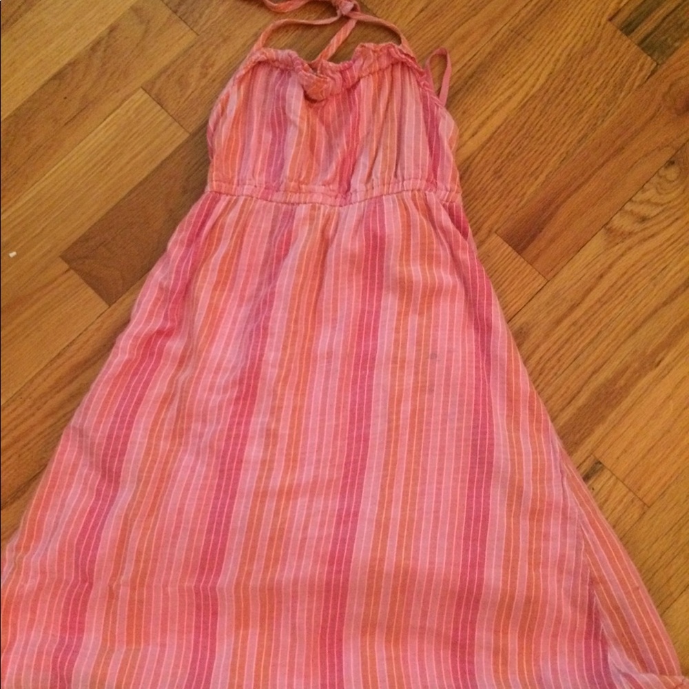 Children’s  fully lined size 5 100% cotton dress.